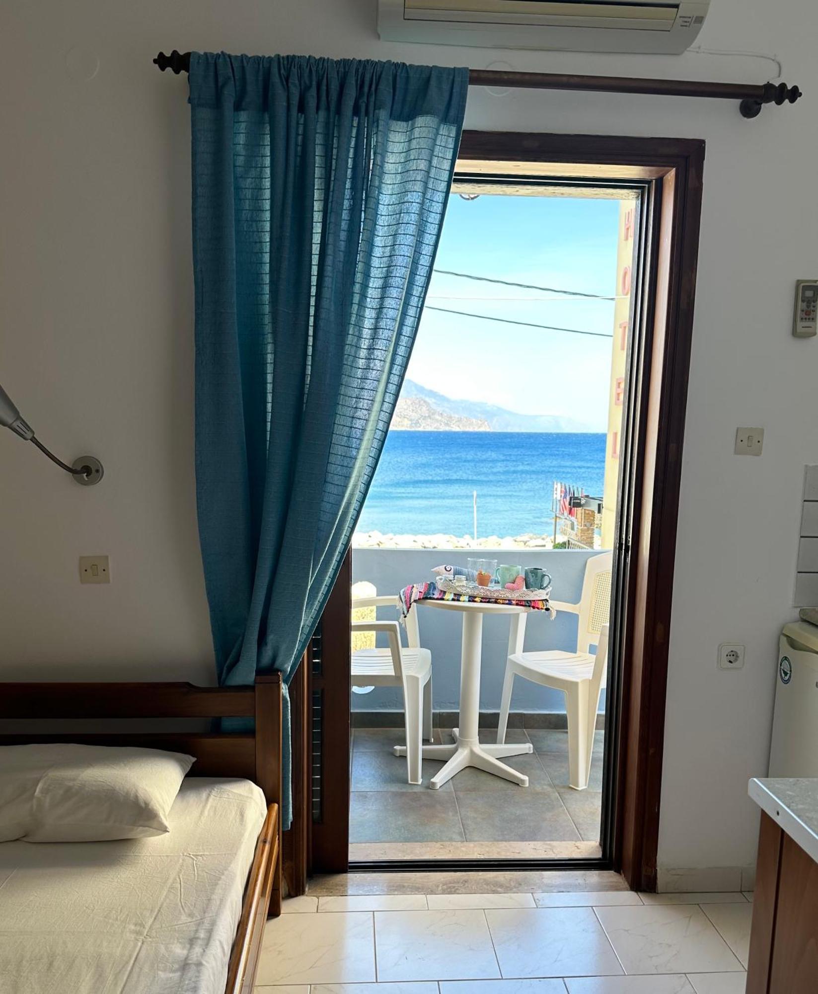 Bonatsa Rooms Палеохора Екстер'єр фото